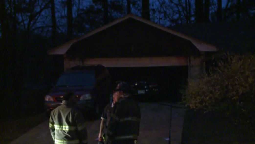 Dog killed in overnight house fire