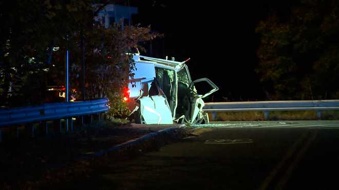 This&#x20;van,&#x20;which&#x20;was&#x20;involved&#x20;in&#x20;a&#x20;police&#x20;chase,&#x20;struck&#x20;another&#x20;vehicle&#x20;at&#x20;the&#x20;intersection&#x20;of&#x20;Elm&#x20;and&#x20;Gardner&#x20;streets&#x20;in&#x20;Salisbury,&#x20;Massachusetts&#x20;on&#x20;Nov.&#x20;1,&#x20;2021.