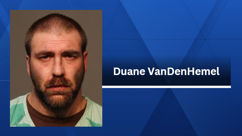 Des Moines man charged with allegedly kidnapping daughter