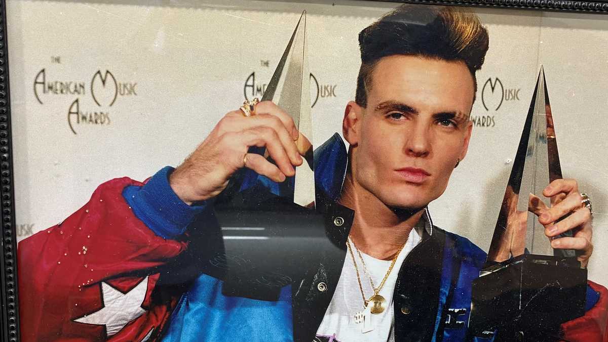 Vanilla Ice's 'Ice, Ice Baby' climbs back up the charts — but not only for musical reasons