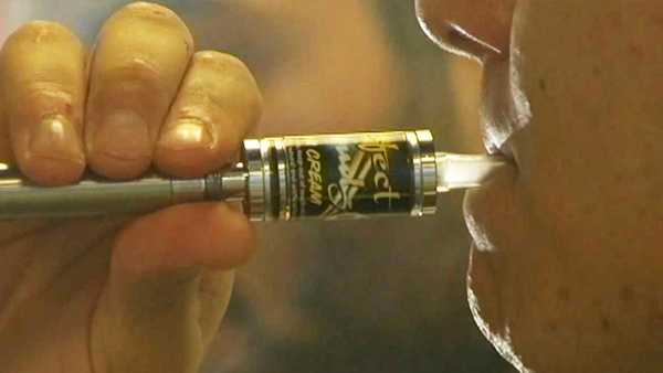 School district randomly testing for vaping paraphernalia