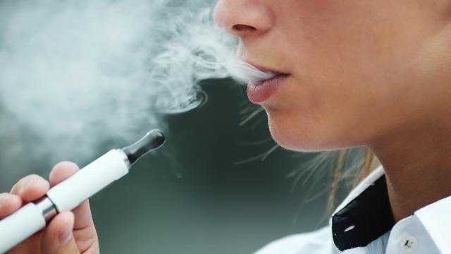 Teen vaping once again focus of legislation at Oklahoma Capitol - Vimarsana News