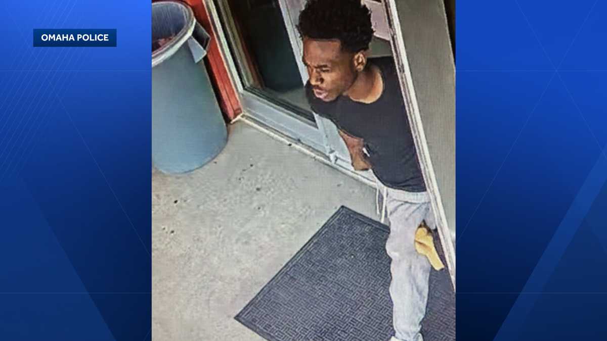 Omaha police ask for public's help to find wanted man