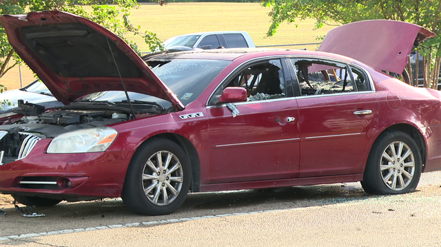 Great-grandfather rescues great-grandchild from burning vehicle in Jackson - Vimarsana News