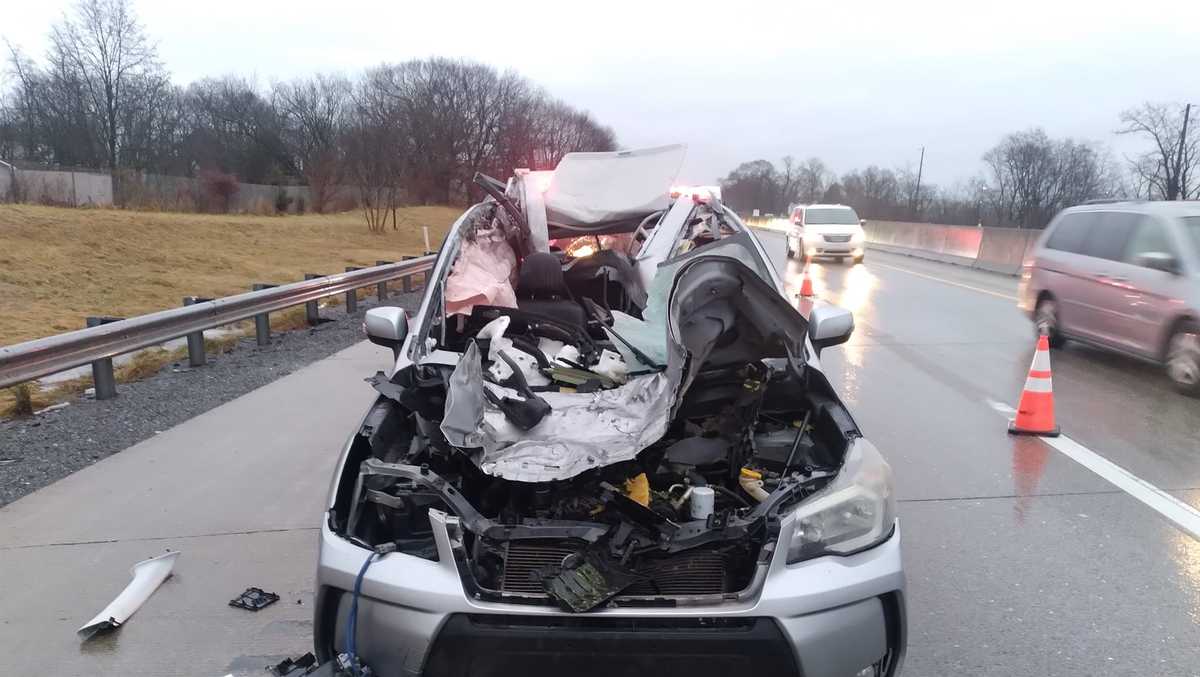 Tractortrailer wheels hit vehicle on Interstate 78