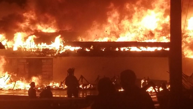 Fire destroys two Vero Beach, Florida, businesses - Vimarsana News