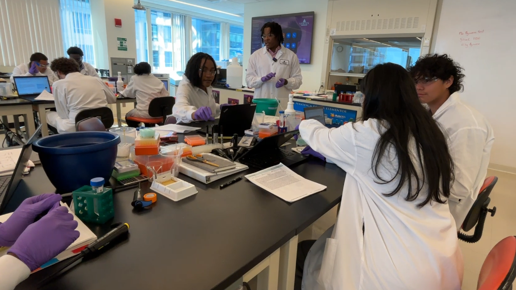 5 for Good: Vertex's paid internship benefits Boston students