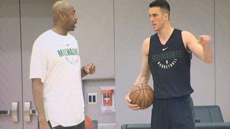 pics Milwaukee Bucks Coaching Staff vin baker added to bucks coaching staff