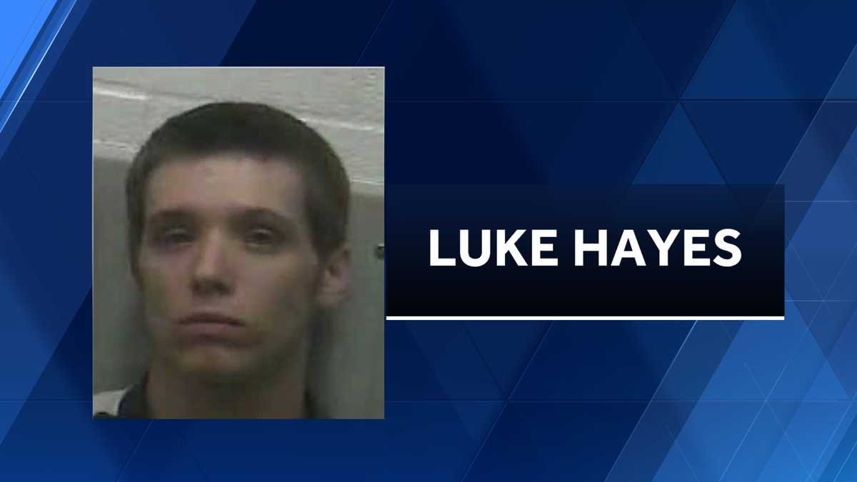 Teen arrested for robbing, shooting man in Vine Grove