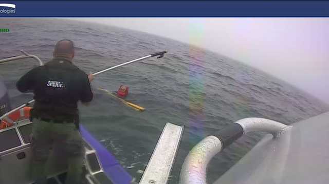 Man who fell overboard in fog, rough seas rescued by Barnstable Sheriff's Office, Mashpee police officers - Vimarsana News