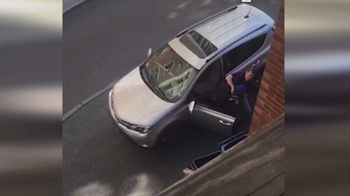 Boston carjacking ends after SUV slams into MBTA bus