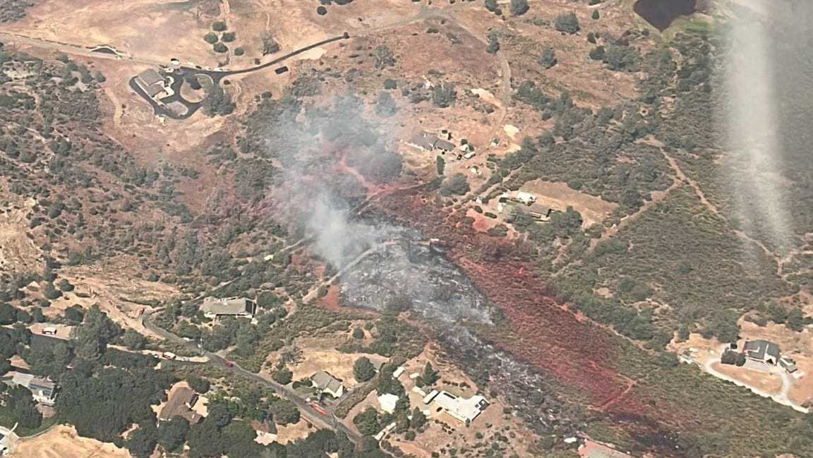 Forward progress stopped on Vista Fire in El Dorado Hills