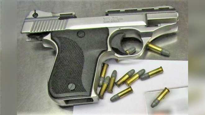 Loaded gun found in carry-on bag at Pittsburgh International Airport