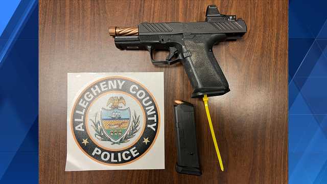 Pittsburgh airport passenger arrested with gun in bag - Vimarsana News