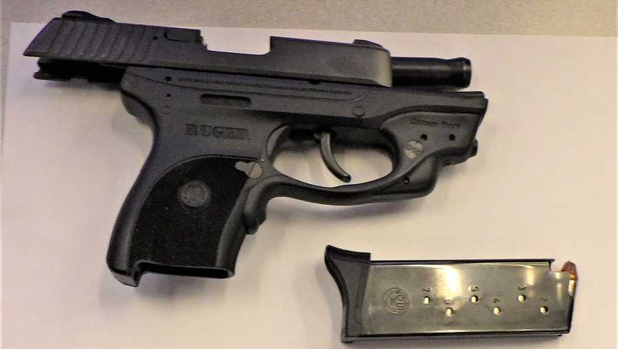 Gun found at  airport checkpoint