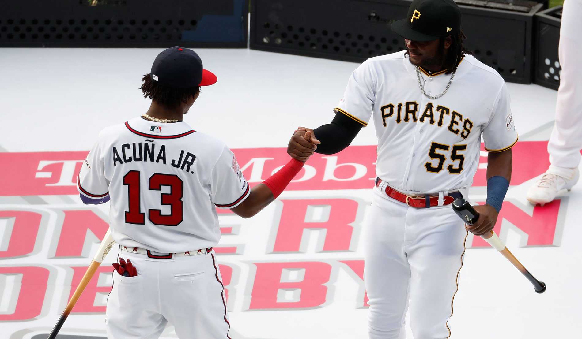 Josh Bell makes early exit in Home Run Derby