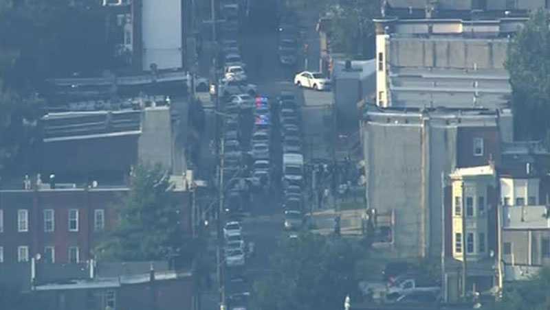 Philadelphia Gunman In Custody After Hourslong Standoff 5433