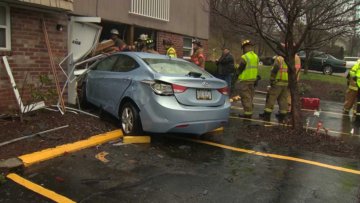 Car crashes into home in Plum; driver, 83, in critical condition