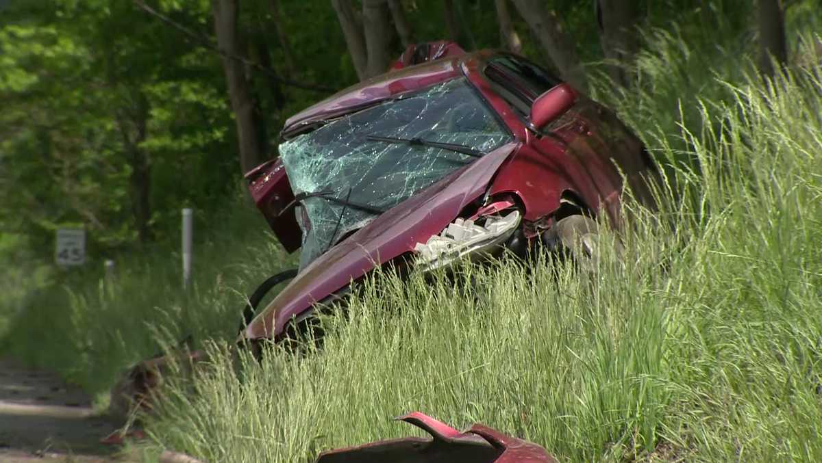 Chain-reaction crash with several vehicles on Route 66 leaves 1 person dead