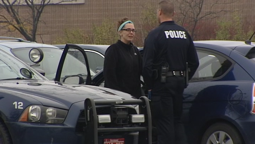 Mom left kids in car to shoplift, police say