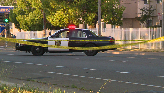 Man pulled from burning, overturned car in Sacramento