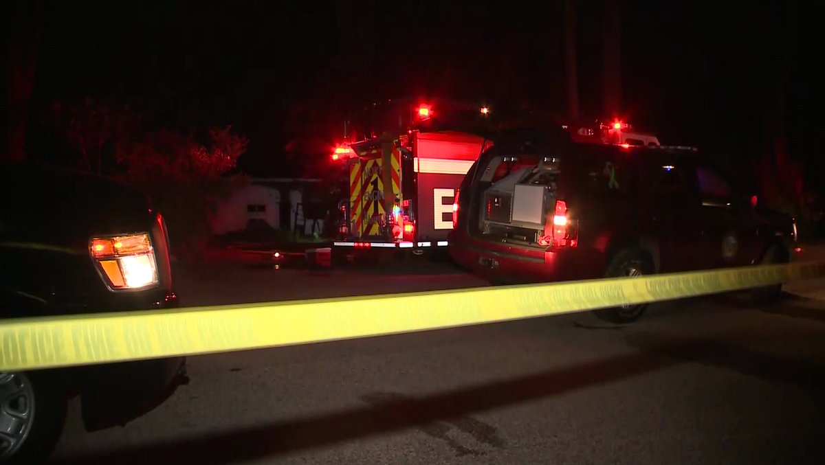 1 killed in North Hampton fire