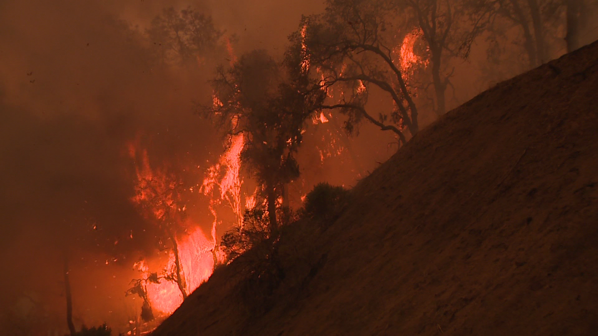 Wildfire spreads into Solano County, prompts evacuations
