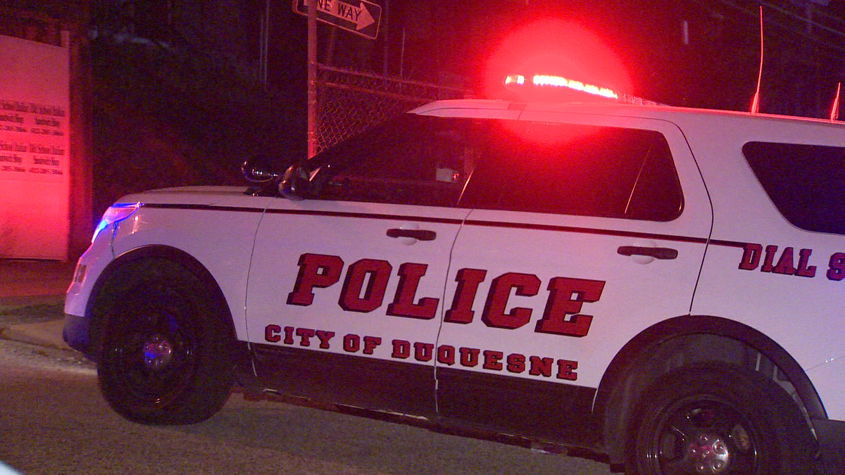 Duquesne police pursue suspects through at least a halfdozen neighborhoods