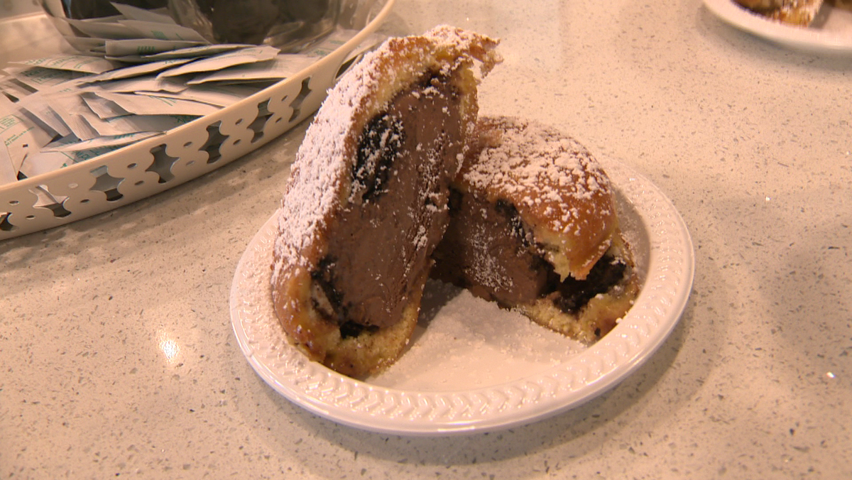 Sacramento dessert shop delights by mixing donuts and ice cream