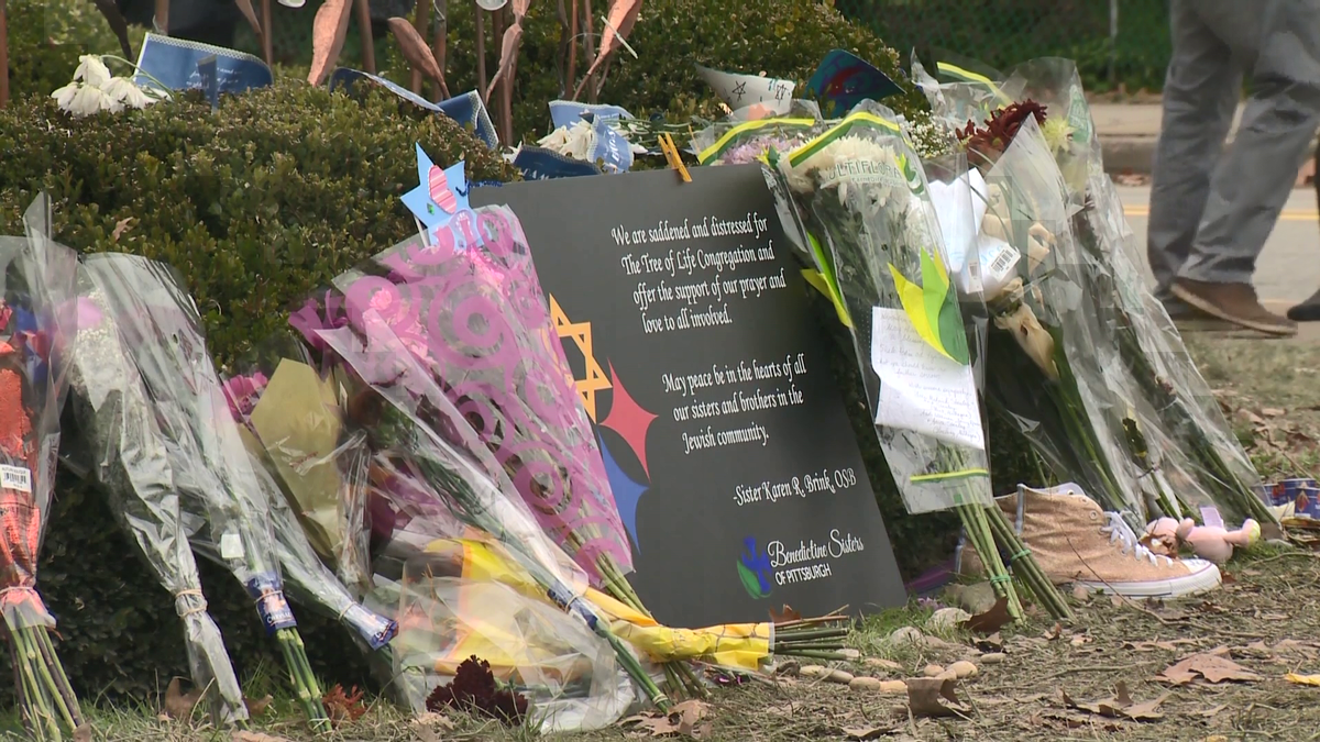 Support groups set up following Tree of Life tragedy