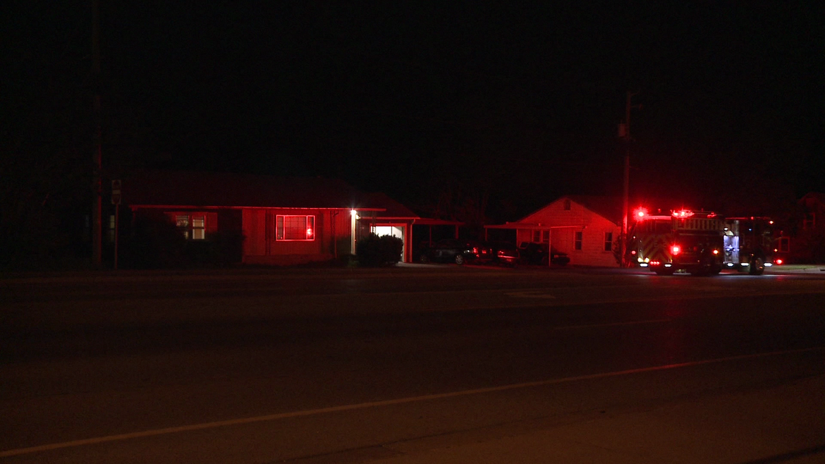 Person hurt in house fire in Fayetteville