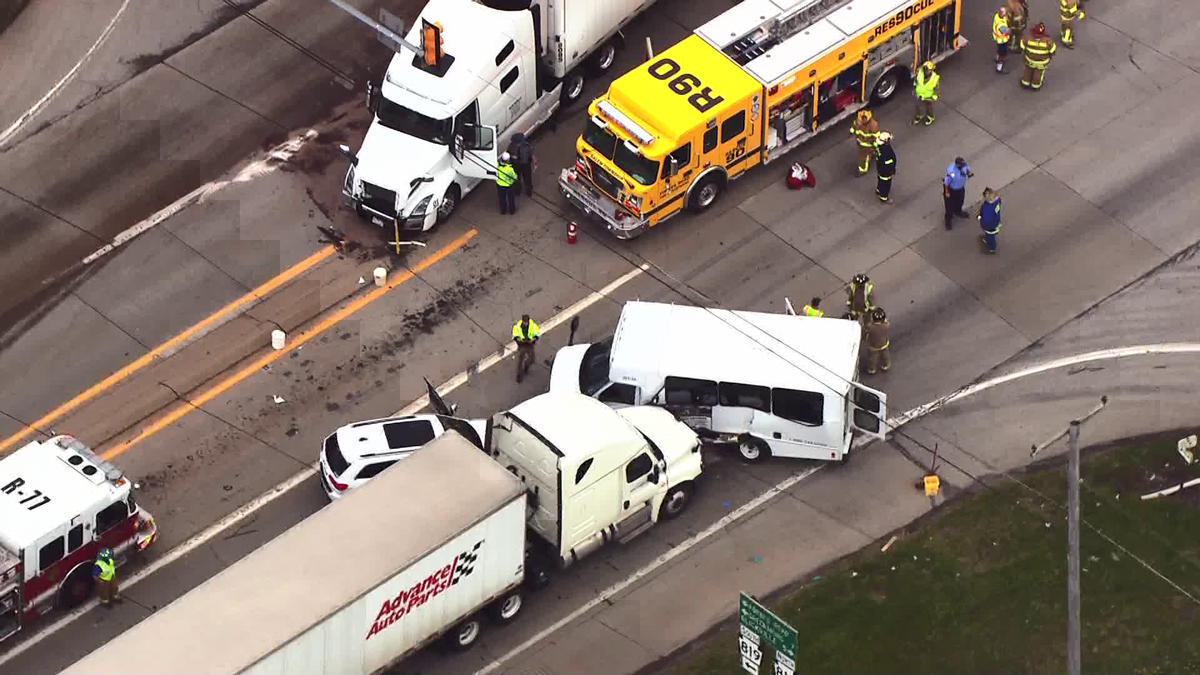 Multiple vehicles, including transit bus, crash on Route 22 in Salem ...