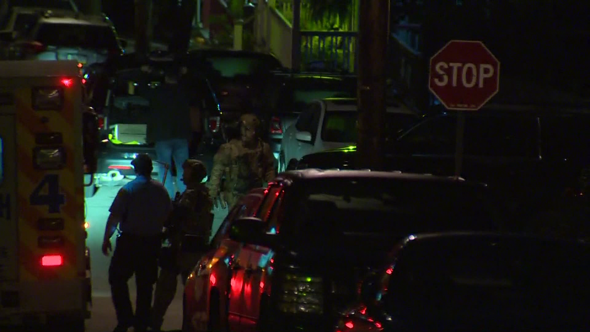 Suspect in custody after standoff in Pittsburgh’s Fineview neighborhood