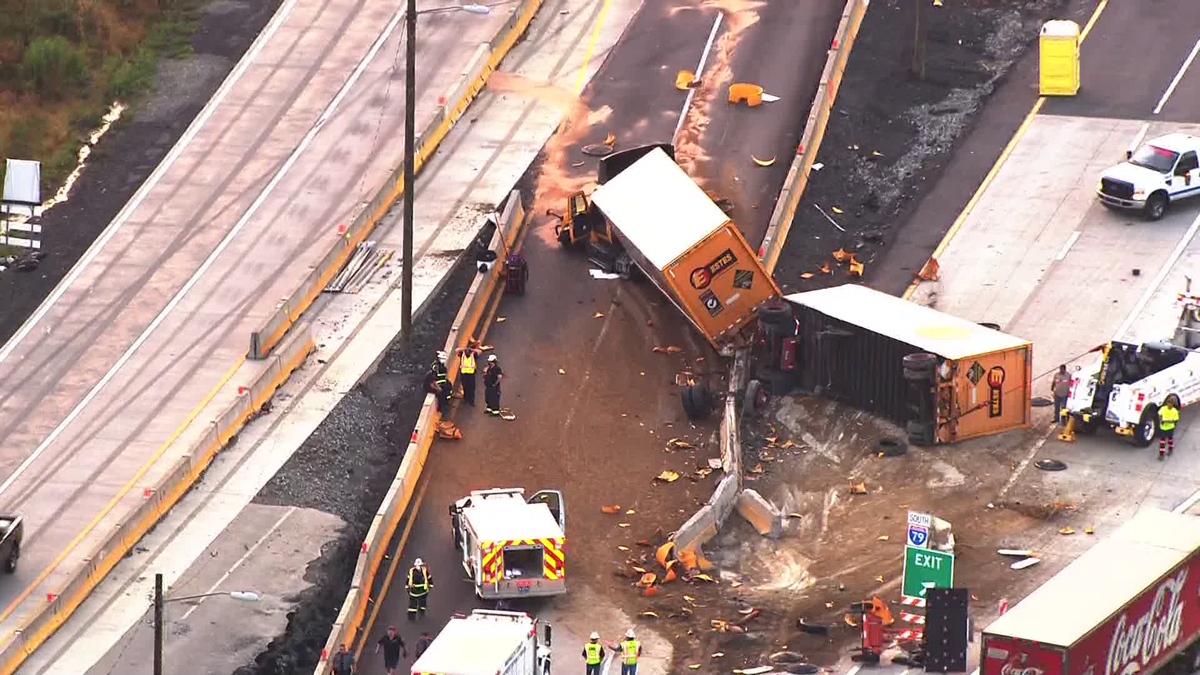 Tractor Trailer Crash Shuts Down Eastbound Lanes Of Interstate 70 3385