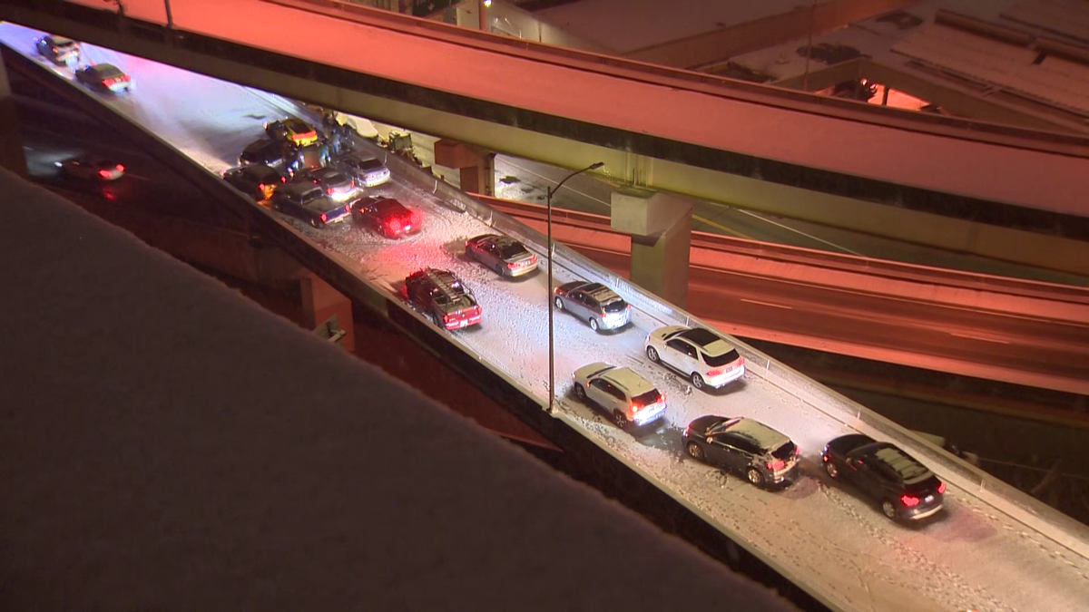 10vehicle crash with minor injuries shuts down part of Bigelow Boulevard