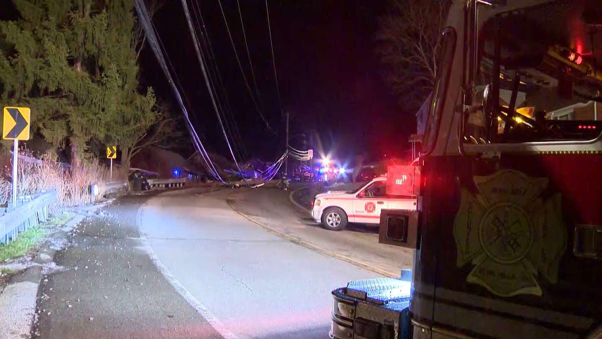 Multivehicle crash reported in Penn Hills, pole sheared and wires down