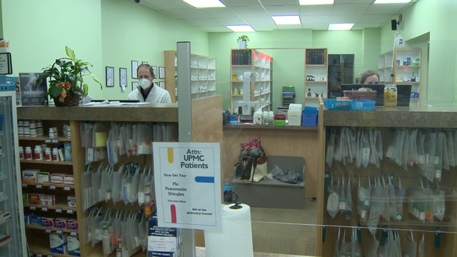 Local Pharmacist says there's not enough vaccines for new phase 1A groups - Vimarsana News