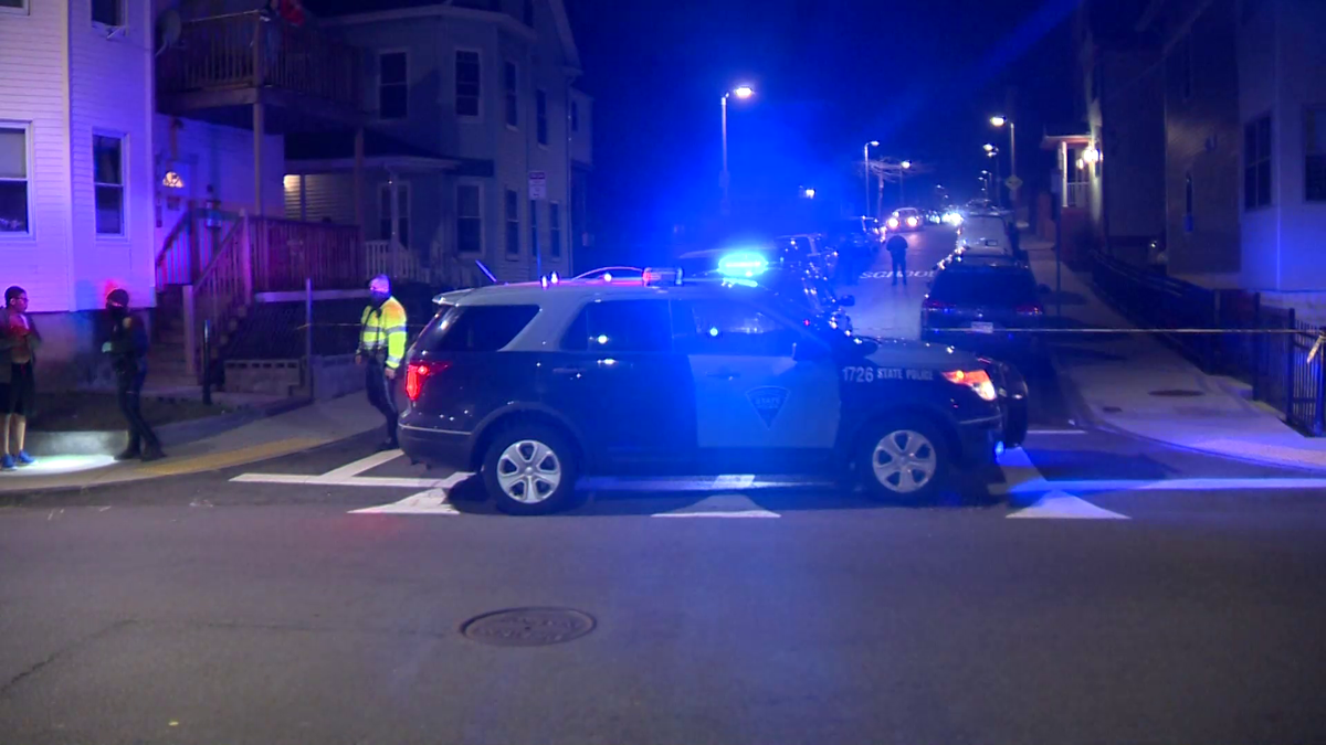 Early-morning shooting in Dorchester under investigation