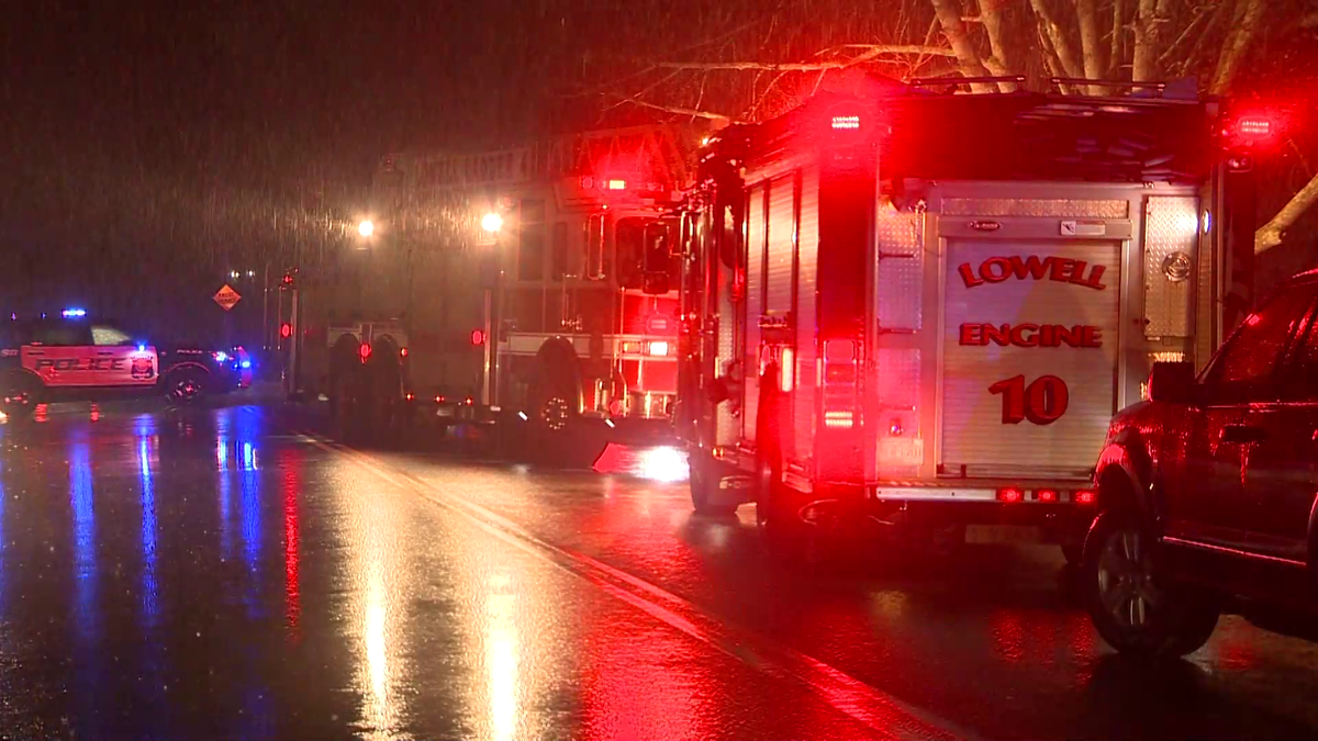 Man accused of lighting wife on fire in Lowell home