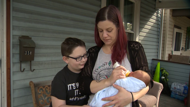 'I needed to make sure you were OK': Boy helps his mom deliver baby brother at home in Pennsylvania - Vimarsana News