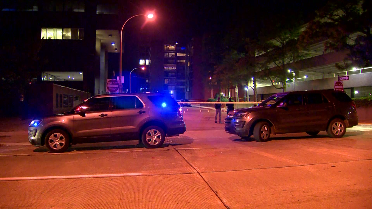 Man in critical condition following shooting in Pittsburgh