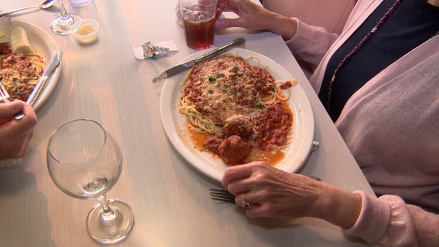 Spaghetti dinner fundraiser in Sacramento benefits Northern California wildfire victims - Vimarsana News