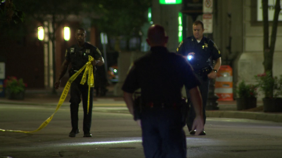 Early morning stabbing under investigation in Roxbury