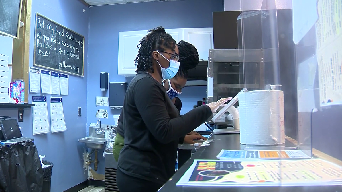 Boston's indoor mask mandate takes effect