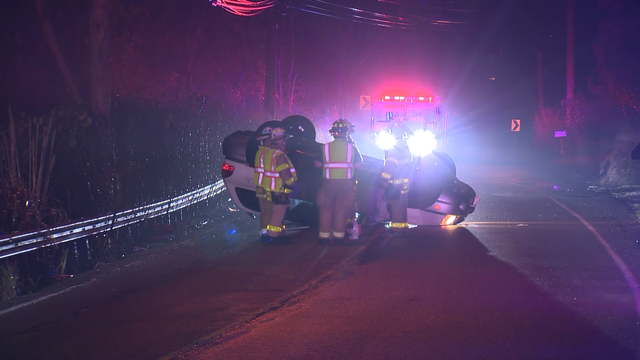 Vehicle ends up on its roof following crash in Baldwin - Vimarsana News