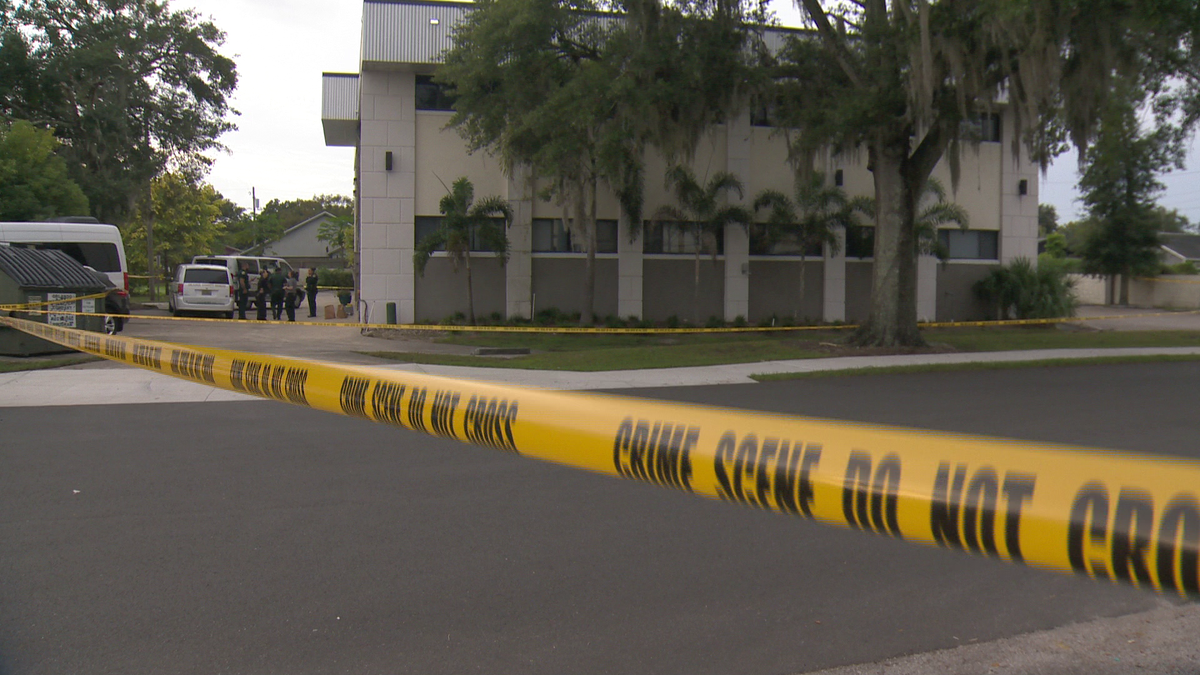 Deputies investigate deadly Orange County shooting, suspect at large
