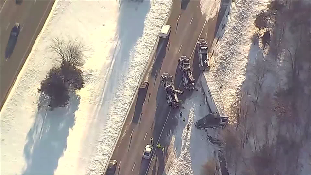 Tractor-trailer crash slows morning commute - Vimarsana News