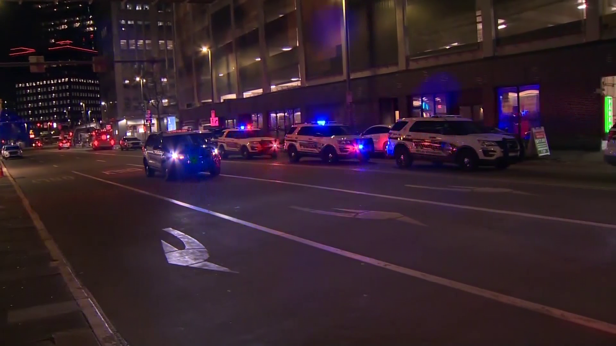 Man shot multiple times inside Downtown Pittsburgh apartment building