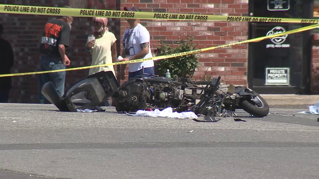 Moped driver seriously injured in crash with school bus in Lowell, Massachusetts - Vimarsana News