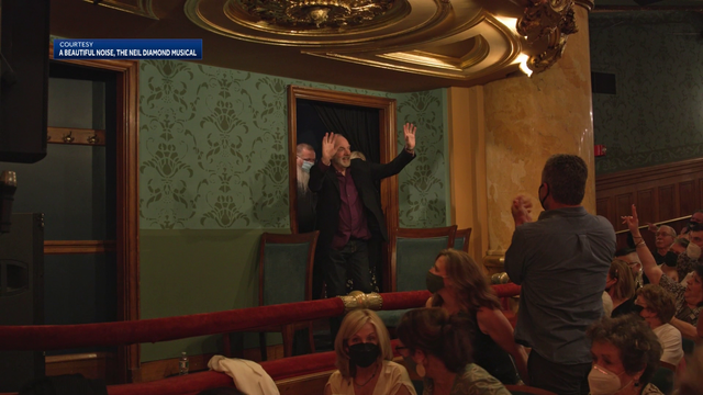 Neil Diamond makes surprise appearance at Boston premiere of his musical - Vimarsana News